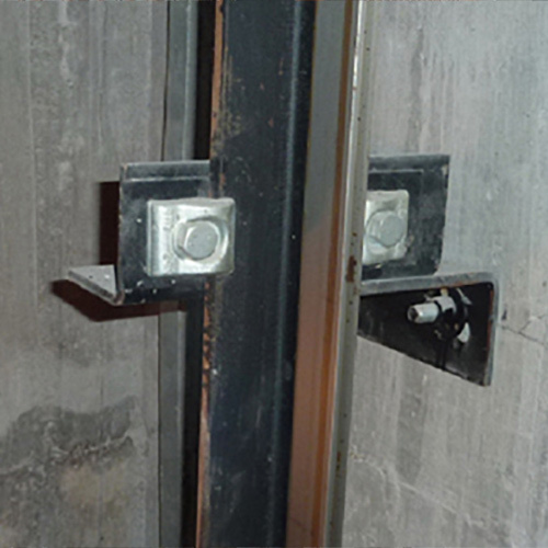 GLA-B 螺杆式膨胀锚栓